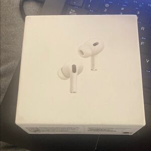 Apple AirPods Pro with Charging Case